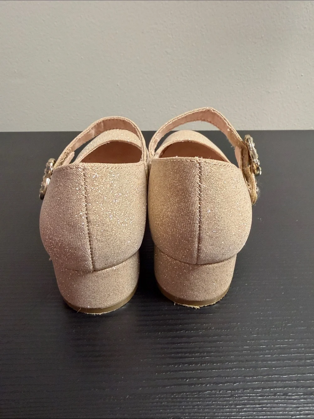 Girls Sparkle Mary Jane Dress Shoes with Heart Buckle - Blush Pink SZ 13